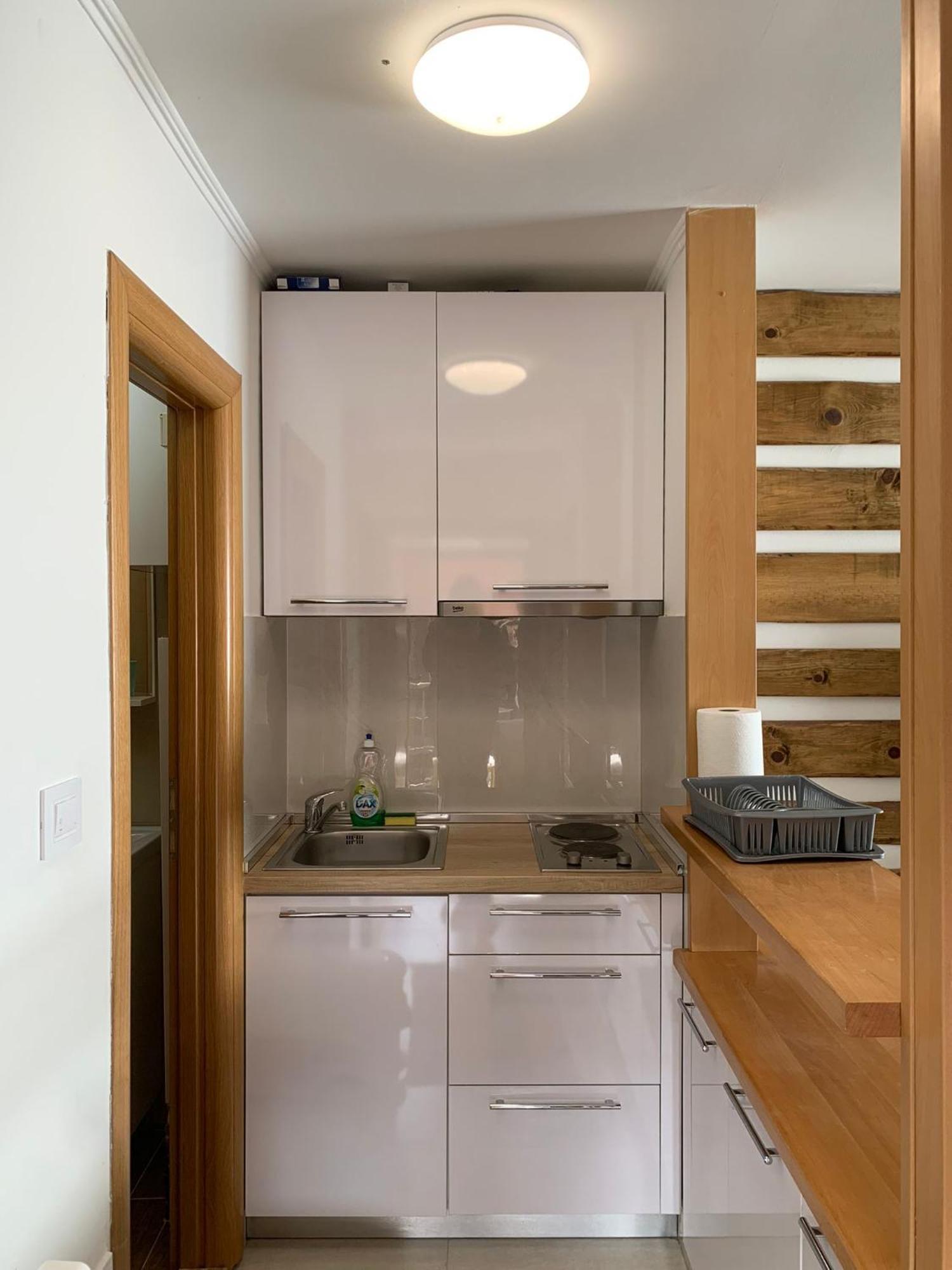 Apartmani Kosuta- Ljiljana Dokanovic Τζαχορίνα Εξωτερικό φωτογραφία